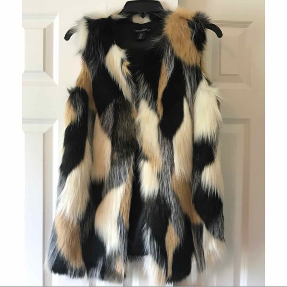 Faux fur vest - Picture 2 of 4